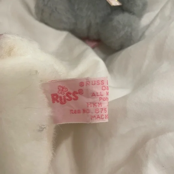 Vintage Russ Berrie Plush Bunny Trio - Brown, White, and Gray pristine 4” (3) - Picture 6 of 8